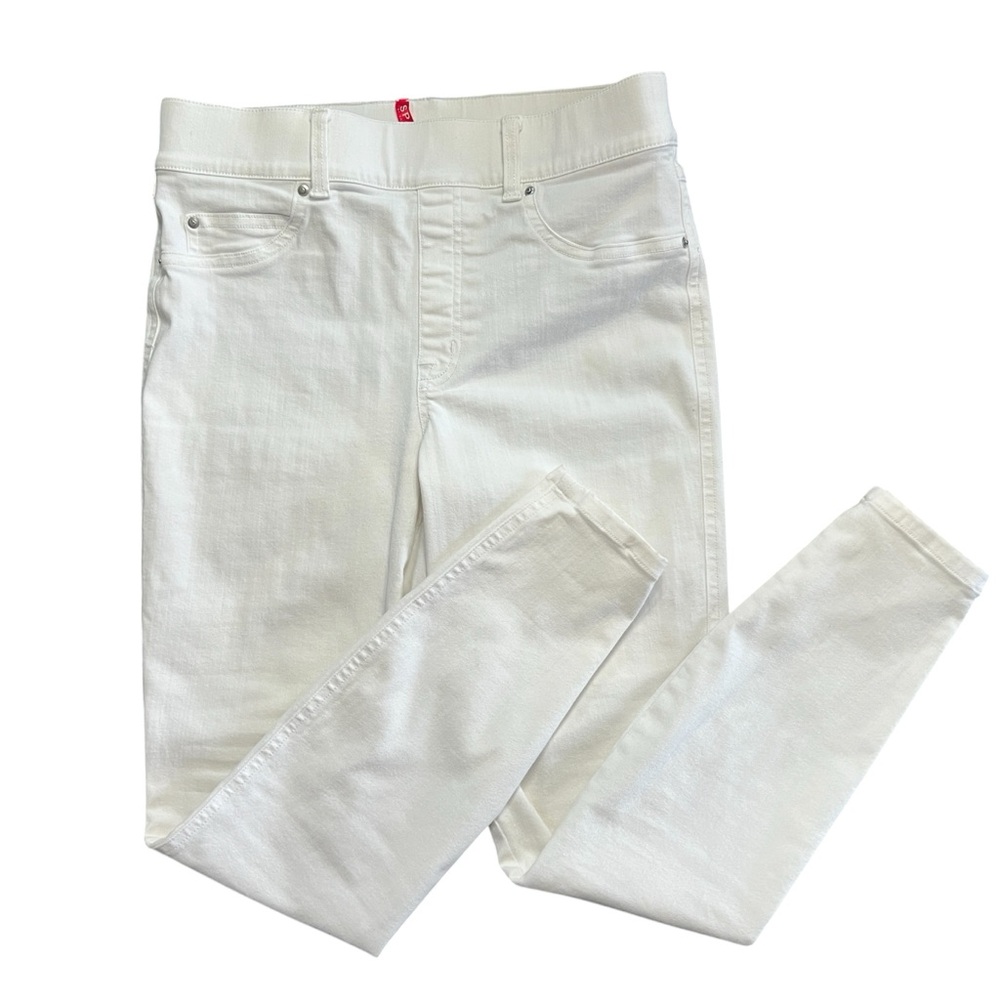 SPANX Woman’s White Skinny Jeans, pull on size Medium